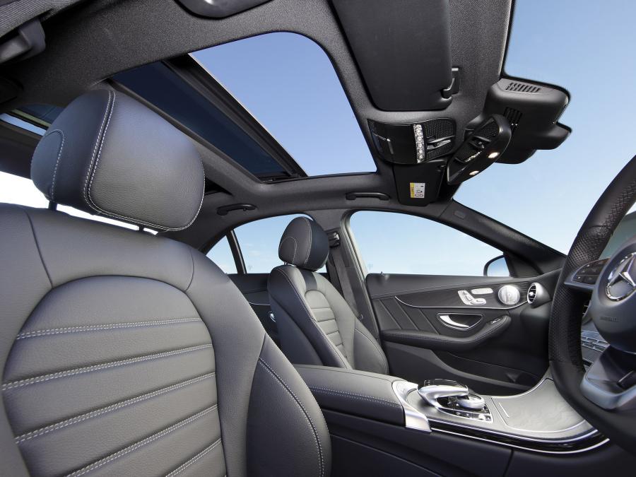  Mercedes-Benz C250 AMG Line 2014 года  (AU) (фото 24 из 30)